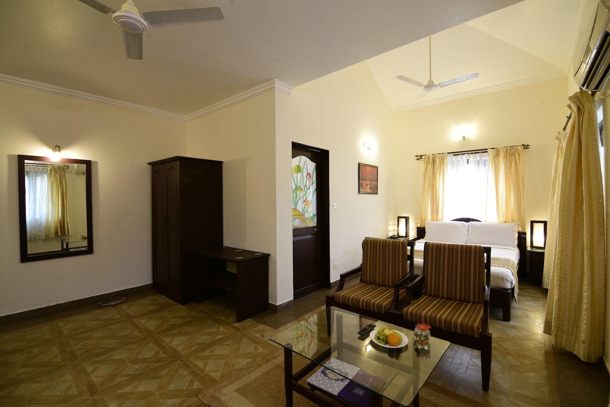 Crystal By Morpho, Goa Villagio Resort Betalbatim Bagian luar foto