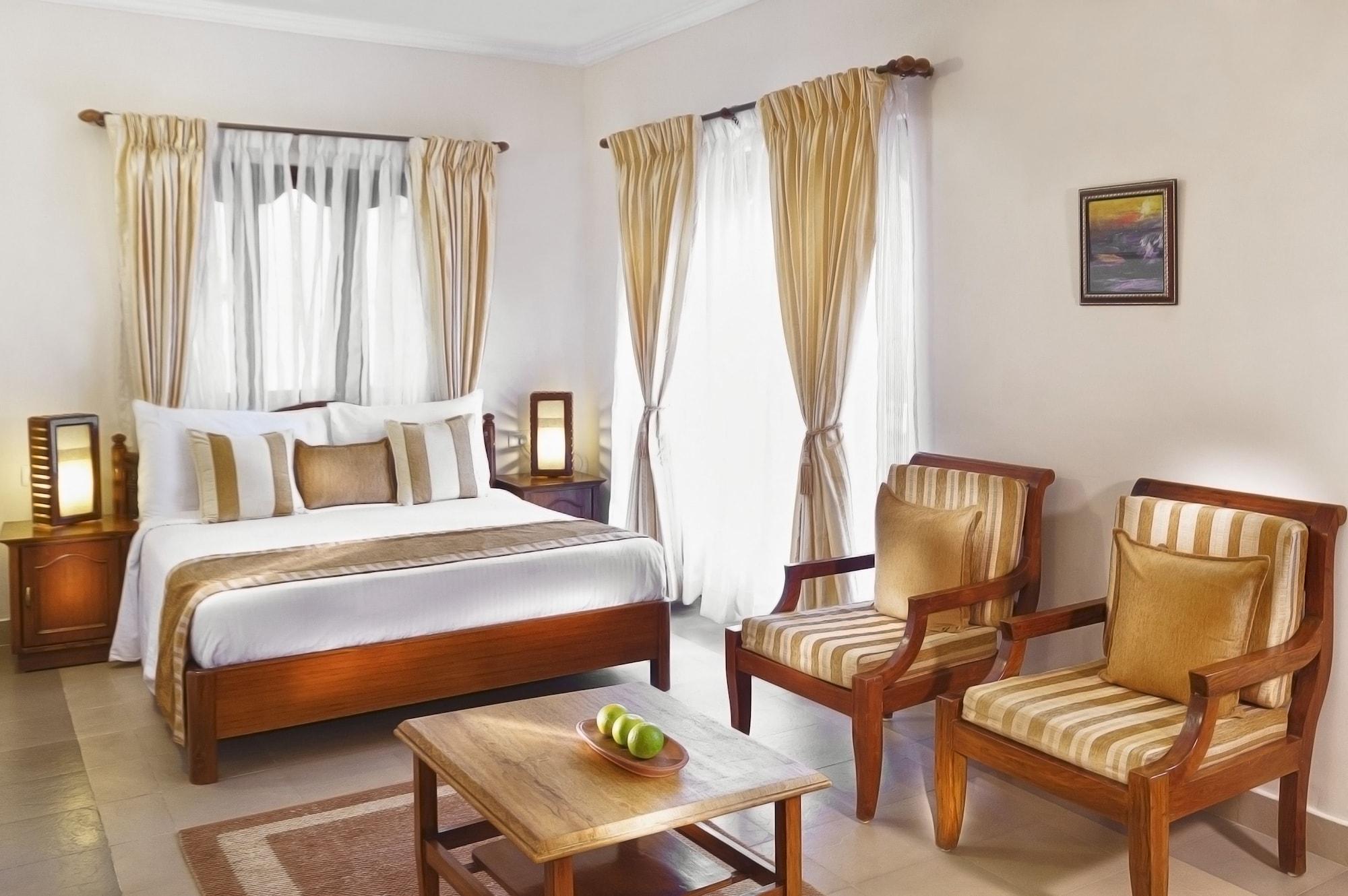 Crystal By Morpho, Goa Villagio Resort Betalbatim Bagian luar foto