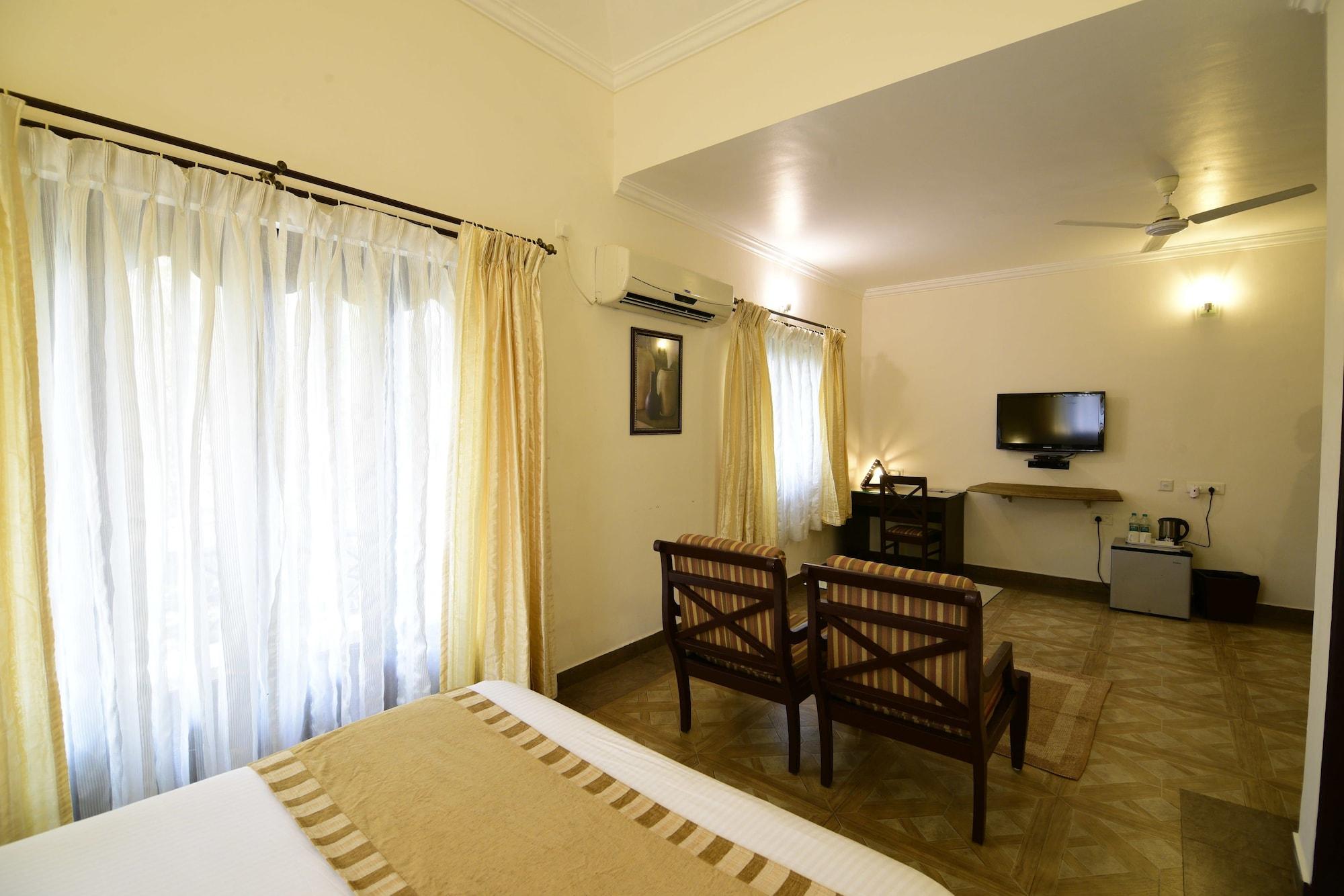 Crystal By Morpho, Goa Villagio Resort Betalbatim Bagian luar foto