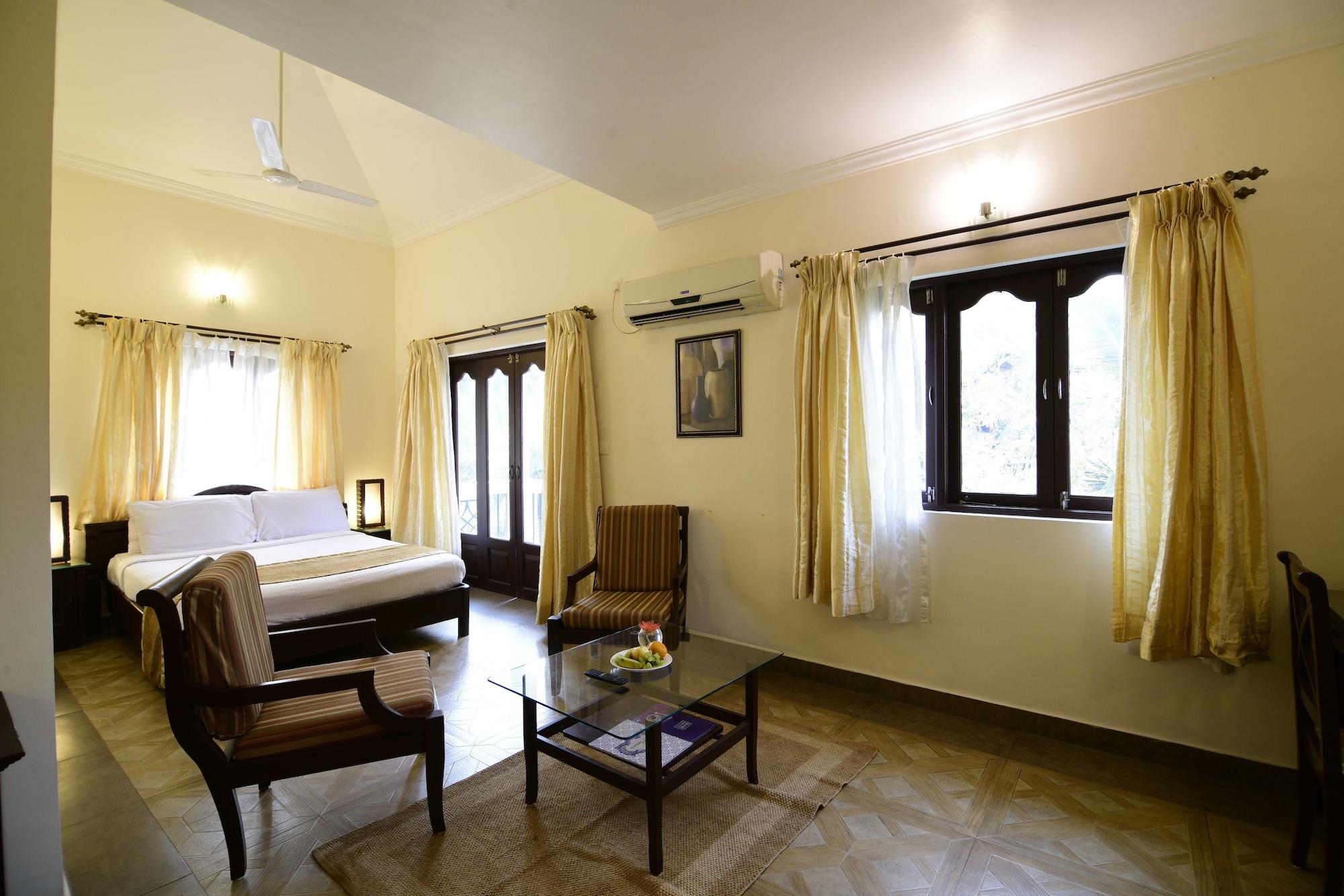 Crystal By Morpho, Goa Villagio Resort Betalbatim Bagian luar foto