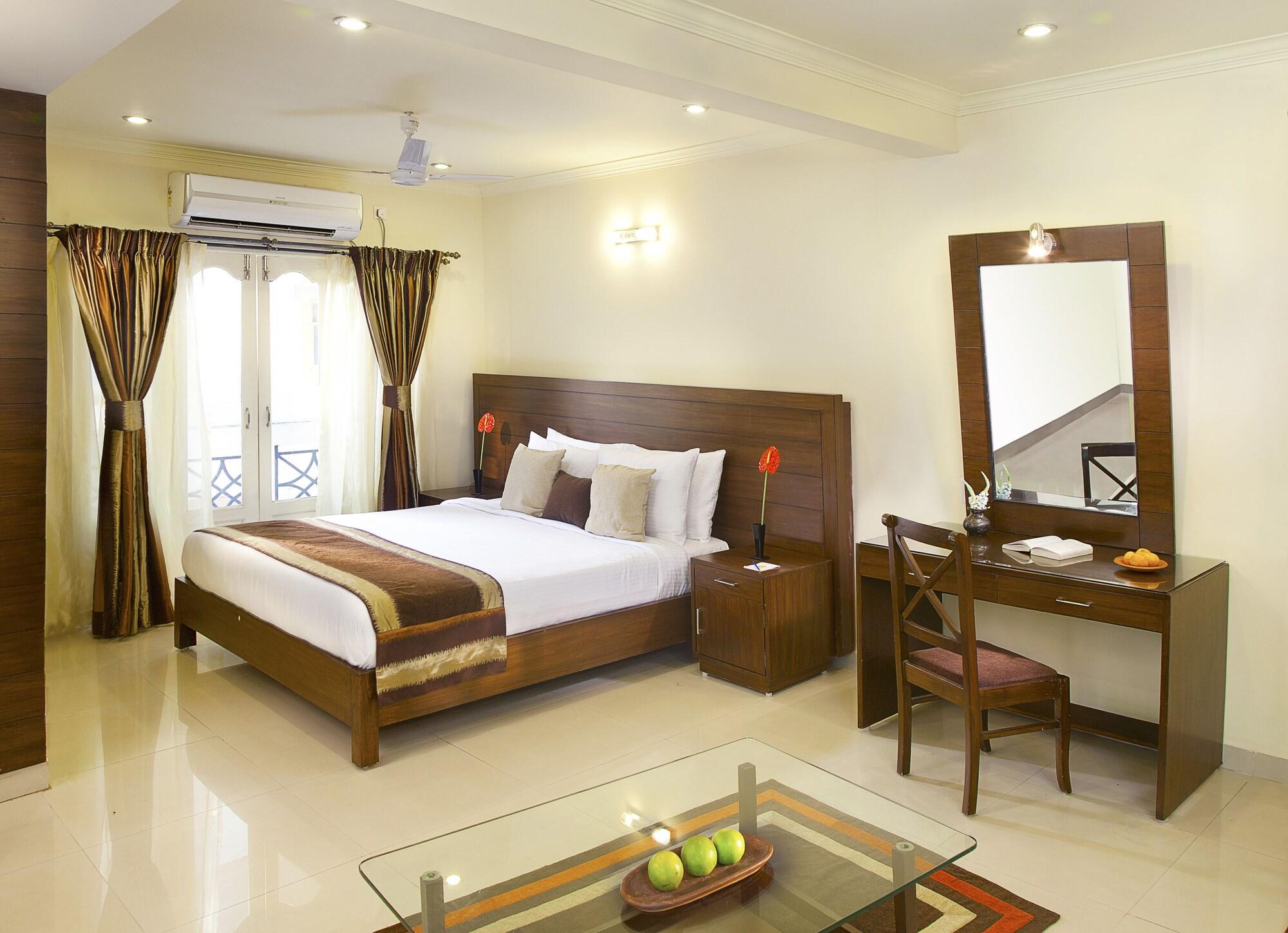Crystal By Morpho, Goa Villagio Resort Betalbatim Bagian luar foto