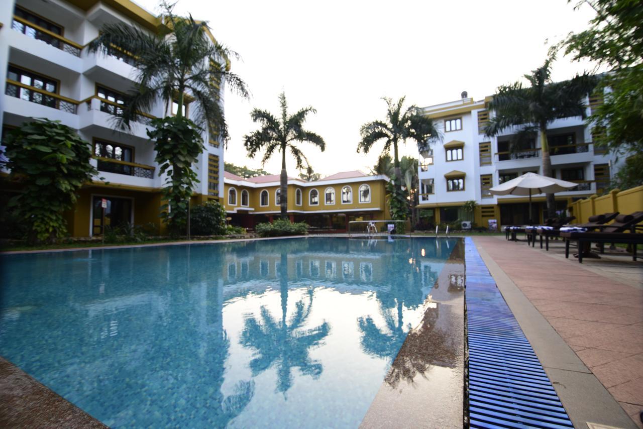 Crystal By Morpho, Goa Villagio Resort Betalbatim Bagian luar foto