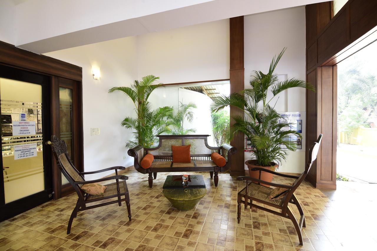 Crystal By Morpho, Goa Villagio Resort Betalbatim Bagian luar foto