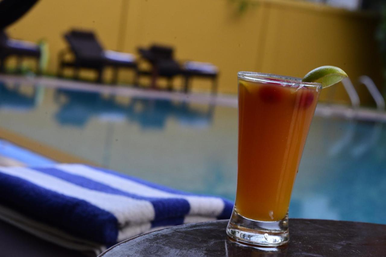 Crystal By Morpho, Goa Villagio Resort Betalbatim Bagian luar foto