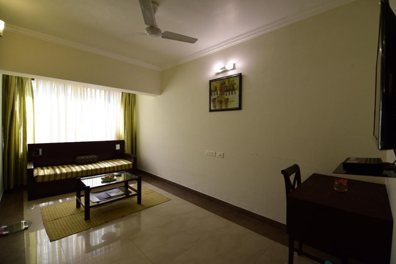 Crystal By Morpho, Goa Villagio Resort Betalbatim Bagian luar foto
